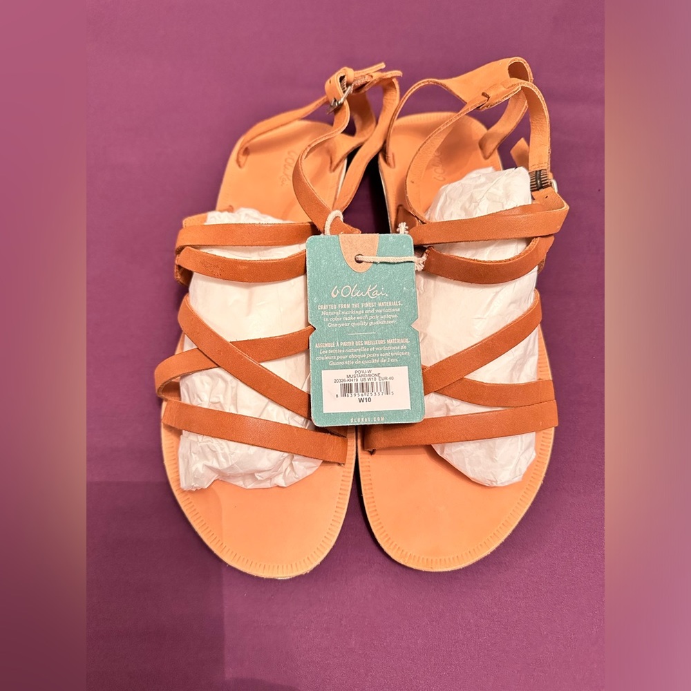 Olukai Hawaiian-Inspired Premium Sandals for Women Size W10.